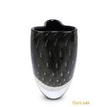 vasinho-trevo-2-tela-preto-com-ouro