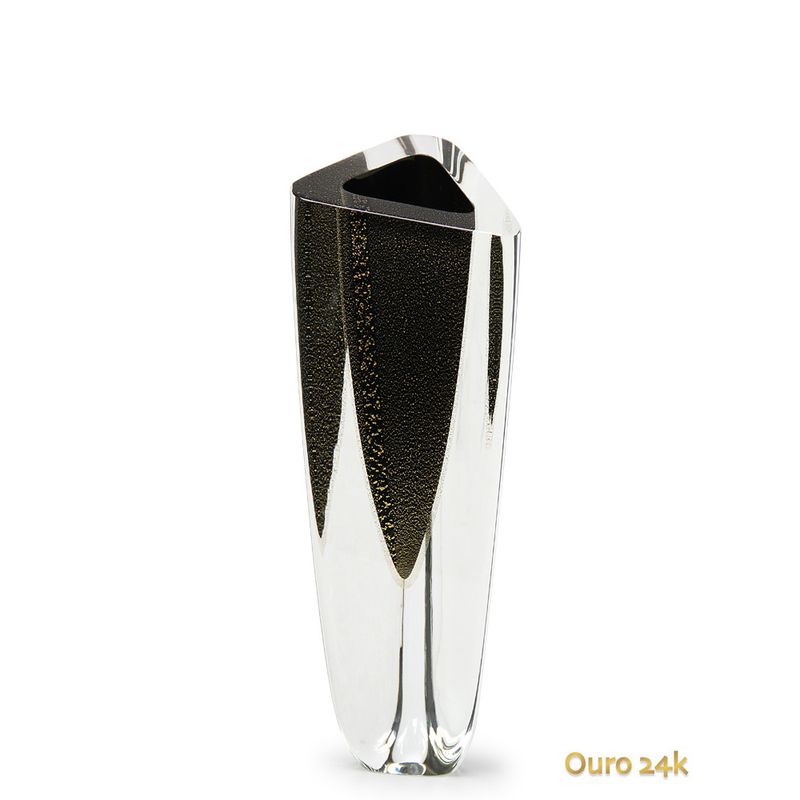 vaso-triangular-n-2-preto-com-ouro