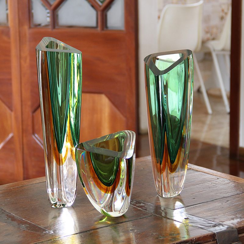 Vaso Triangular nº 2 Bicolor Verde com Âmbar Murano Cristais Cadoro