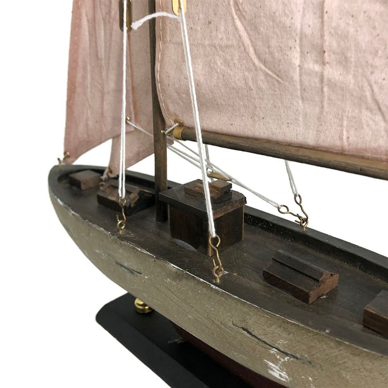 Barco de Madeira (31cm)