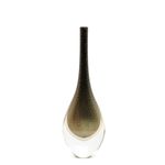 gota-mini-alta-preta-com-ouro