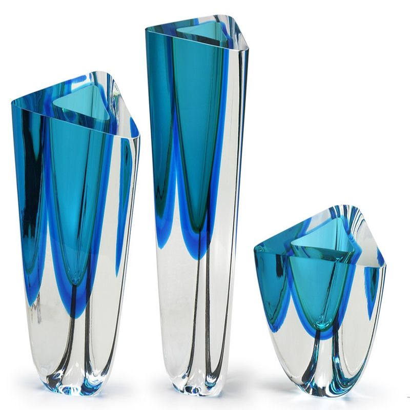 trio-vasos-triangulares-bicolor-verde-com-agua-marinha