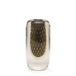 vaso-quadrado-2-tela-preto-com-ouro