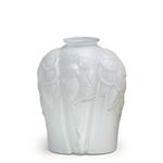 vaso-fauna-branco-leitoso