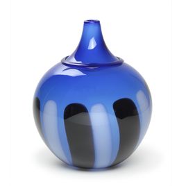 Vaso Azul com Detalhes em Preto e Branco